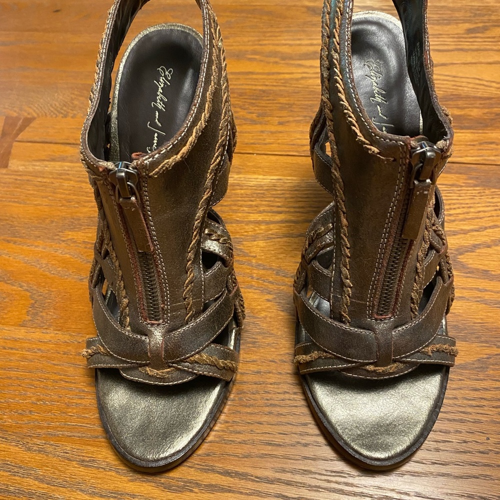 Elizabeth and James Gold Leather Strappy High Heel Woven Sandals Zip Front 8.5